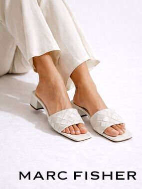 Marc Fisher Women White Woven Square Toe Slide Sandals Block Heel Size 9.5